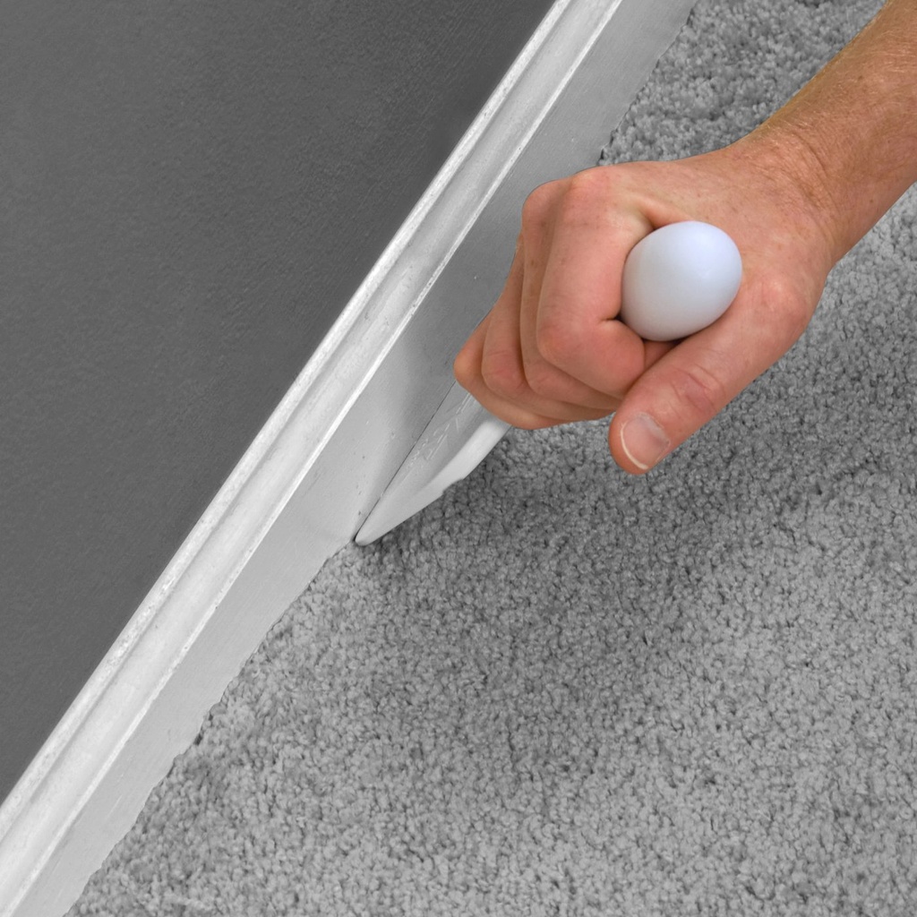 EZ TUK Carpet Tucker