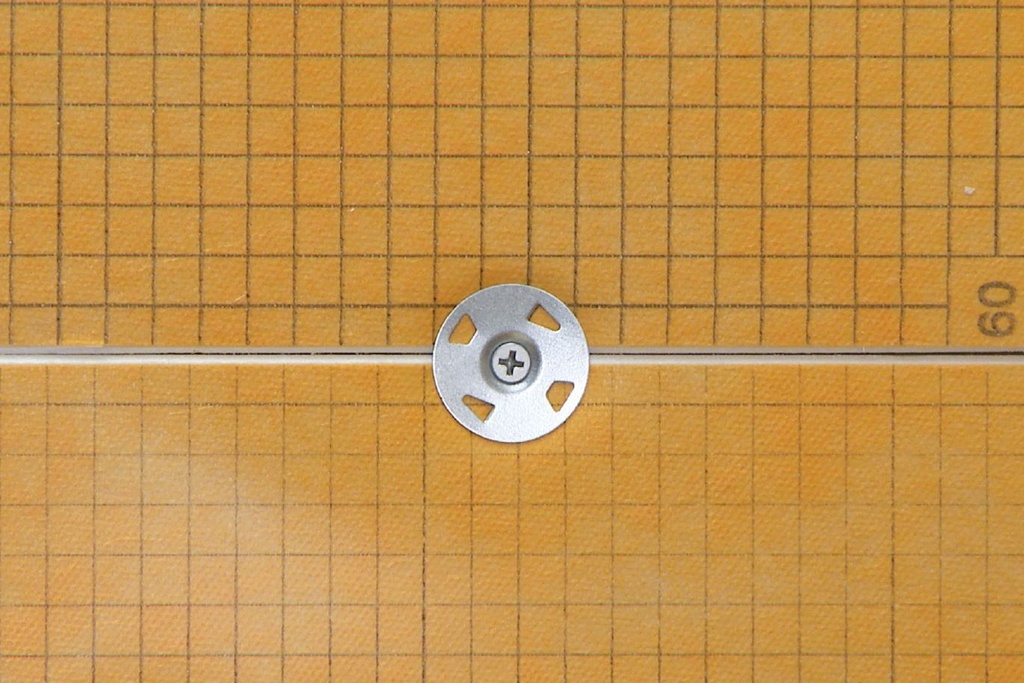 KERDI-BOARD 1-5/8 SCREWS (40) +  WASHERS (40)