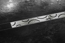 KERDI-LINE-STYLE LINEAR GRATE CURVE BRUSH STAINLESS