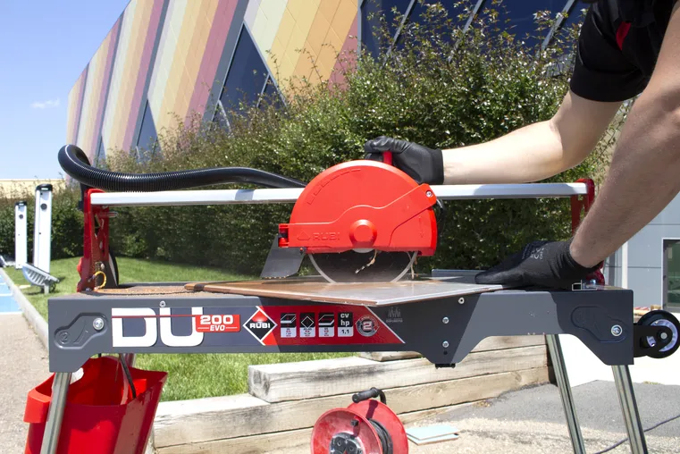 DU-200-EVO rail saw (1.1hp) 26" - 8" blade incl.