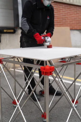 RETRACTABLE WORK TABLE 48" x 48" NEW